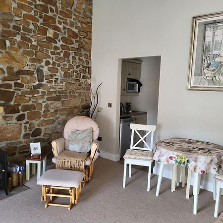 Charming 2-Bed Apartment In Donegal Town Centre Ngoại thất bức ảnh
